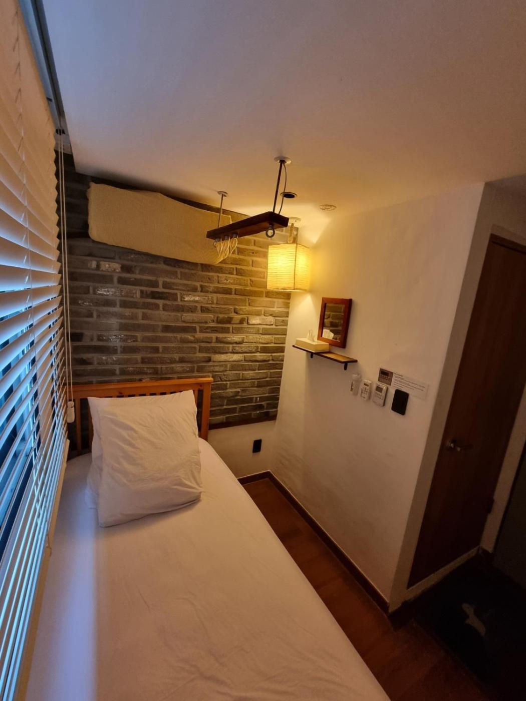 Hwon Guesthouse Seoul Eksteriør bilde